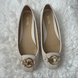 MICHAEL Michael Kors Fulton Moc or flat size 6.5 | Cream color